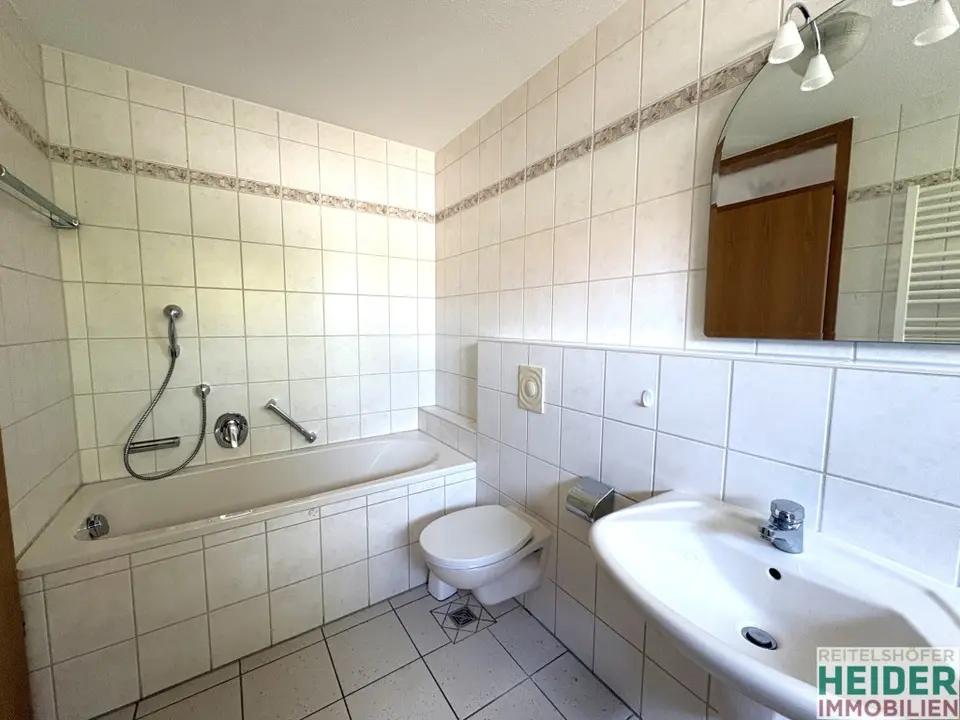 4 Zimmer Wohnung mit 109 m² in Ansbach – Bild 9