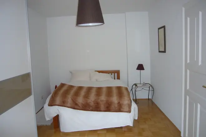 2 Zimmer Wohnung mit 65 m² in München – Bild 2