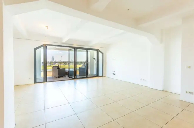 3 Zimmer Wohnung mit 120 m² in Köln – Bild 1