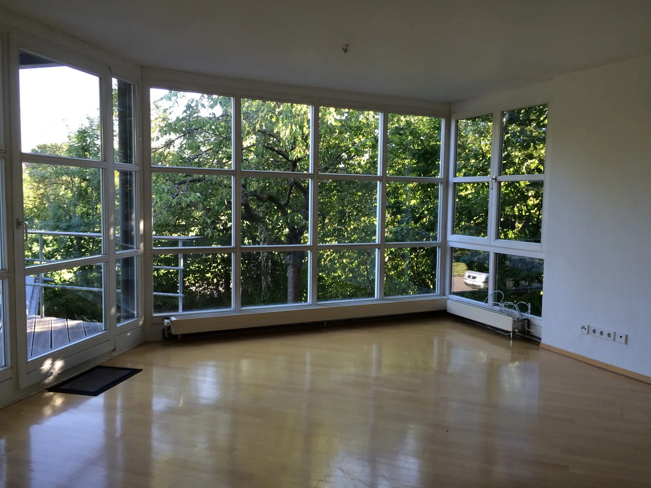 4 Zimmer Wohnung mit 120 m² in Stuttgart – Bild 1