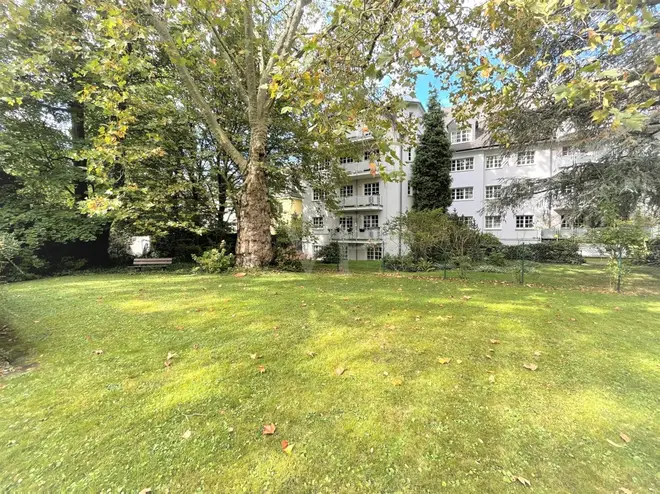 2 Zimmer Wohnung mit 68 m² in Bonn – Bild 3