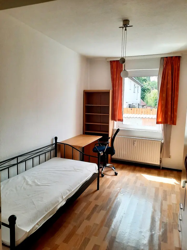 WG-Zimmer mit 14 m² in Aschersleben – Bild 1