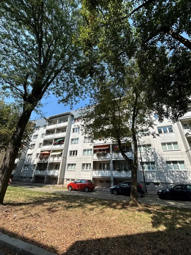 3 Zimmer Wohnung mit 57 m² in Dessau-Roßlau – Bild 1