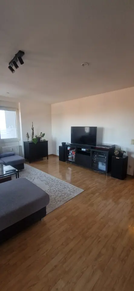 WG-Zimmer mit 55 m² in Karlsruhe – Bild 3