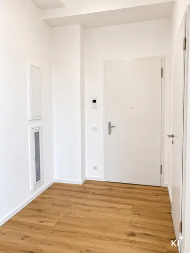 4 Zimmer Wohnung mit 180 m² in Frankfurt am Main – Bild 1