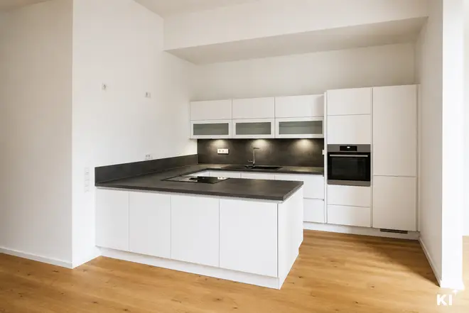 4 Zimmer Wohnung mit 180 m² in Frankfurt am Main – Bild 5