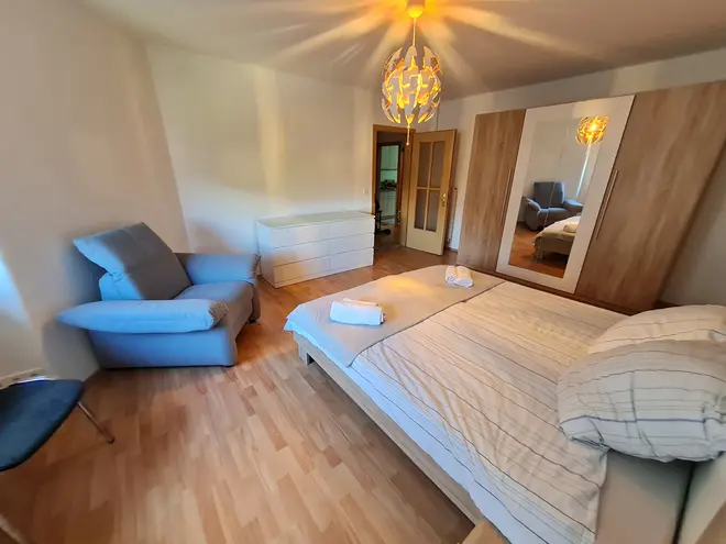 2 Zimmer Wohnung mit 62 m² in Hamburg – Bild 2