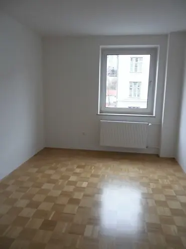 3 Zimmer Wohnung mit 80 m² in München – Bild 7