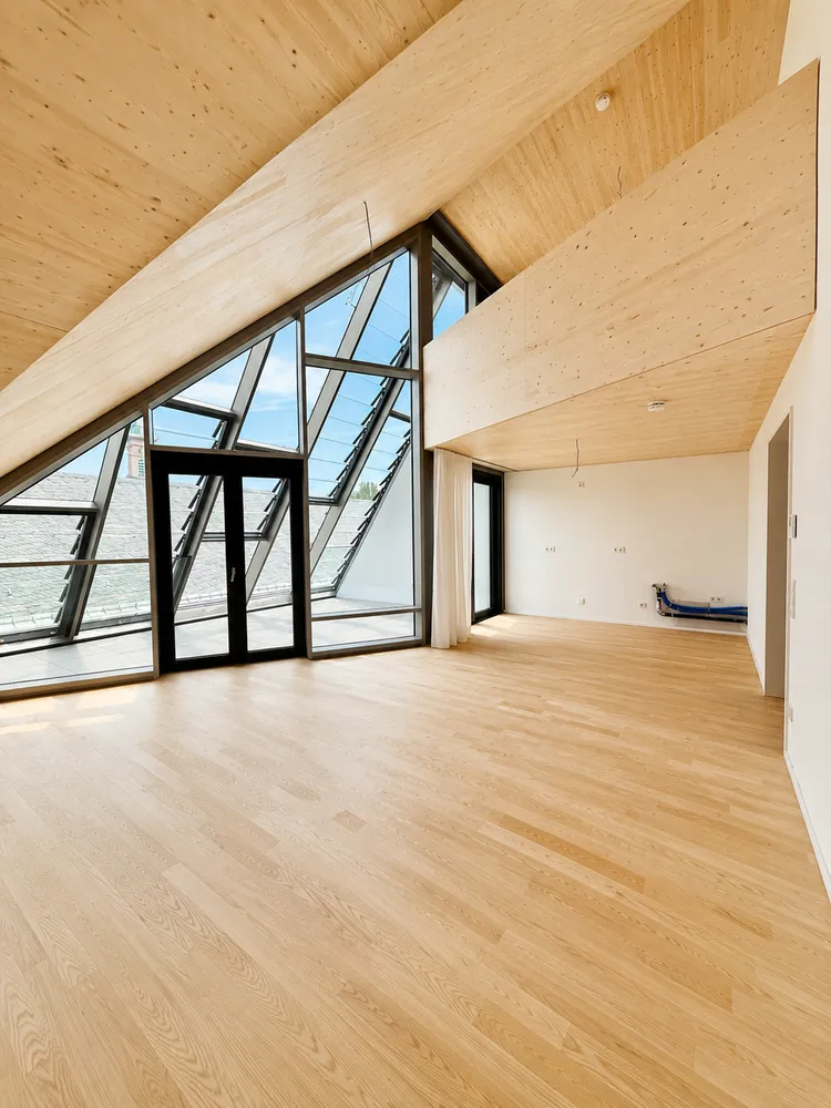 2 Zimmer Wohnung mit 116 m² in Karlsruhe – Bild 2