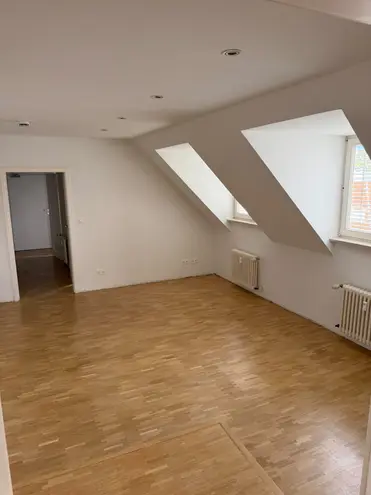 3 Zimmer Wohnung mit 189 m² in Berlin – Bild 7