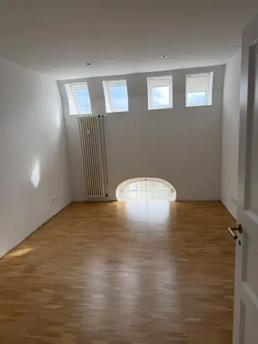 3 Zimmer Wohnung mit 189 m² in Berlin – Bild 8