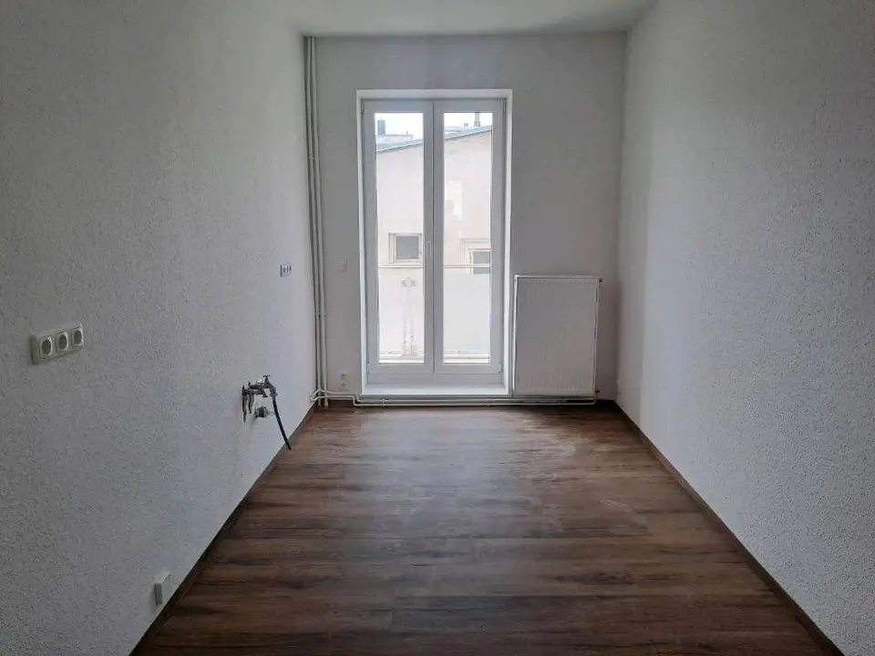 2 Zimmer Wohnung mit 67 m² in Schwerin – Bild 1