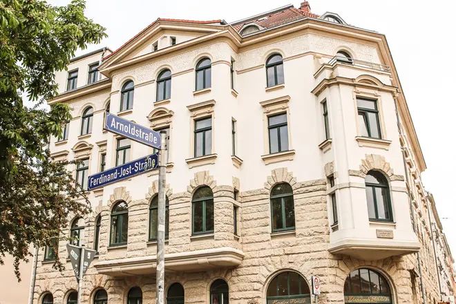 4 Zimmer Wohnung mit 122 m² in Leipzig – Bild 1