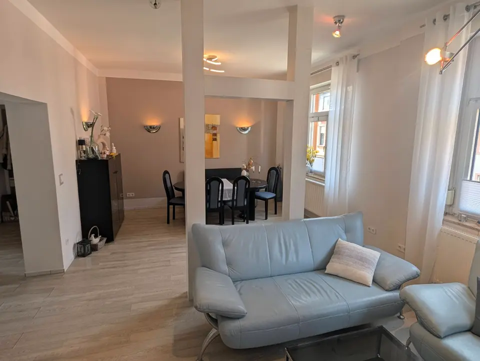 4 Zimmer Wohnung mit 115 m² in Hanau – Bild 1