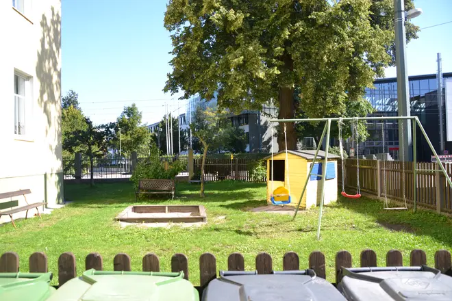 4 Zimmer Wohnung mit 111 m² in Augsburg – Bild 2