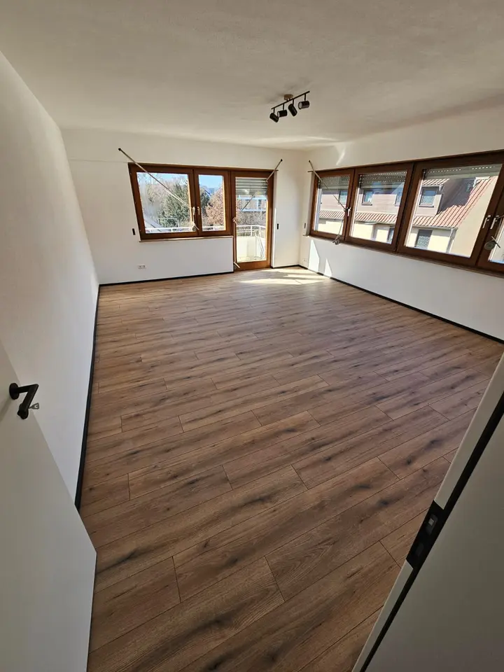WG-Zimmer mit 60 m² in Tübingen – Bild 1