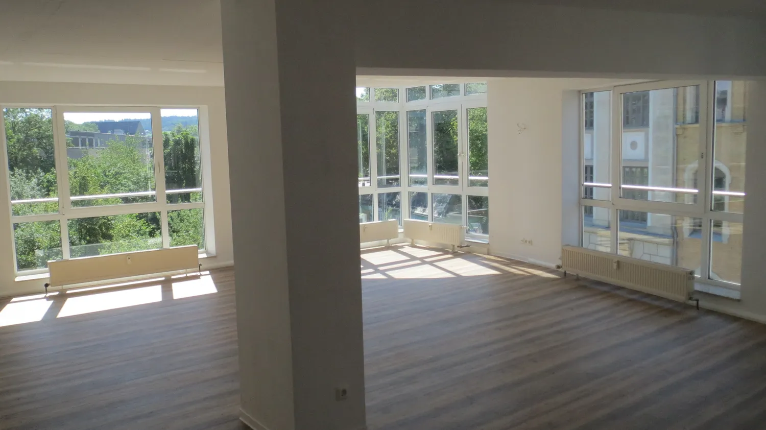 2 Zimmer Wohnung mit 94 m² in Plauen – Bild 9