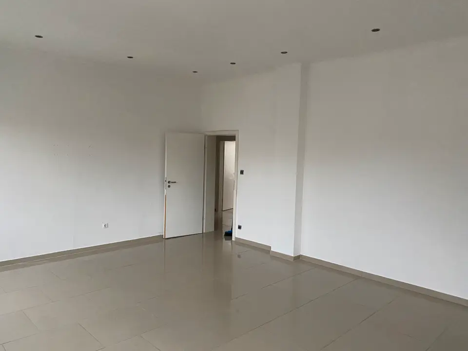 2 Zimmer Wohnung mit 92 m² in Bremerhaven – Bild 8