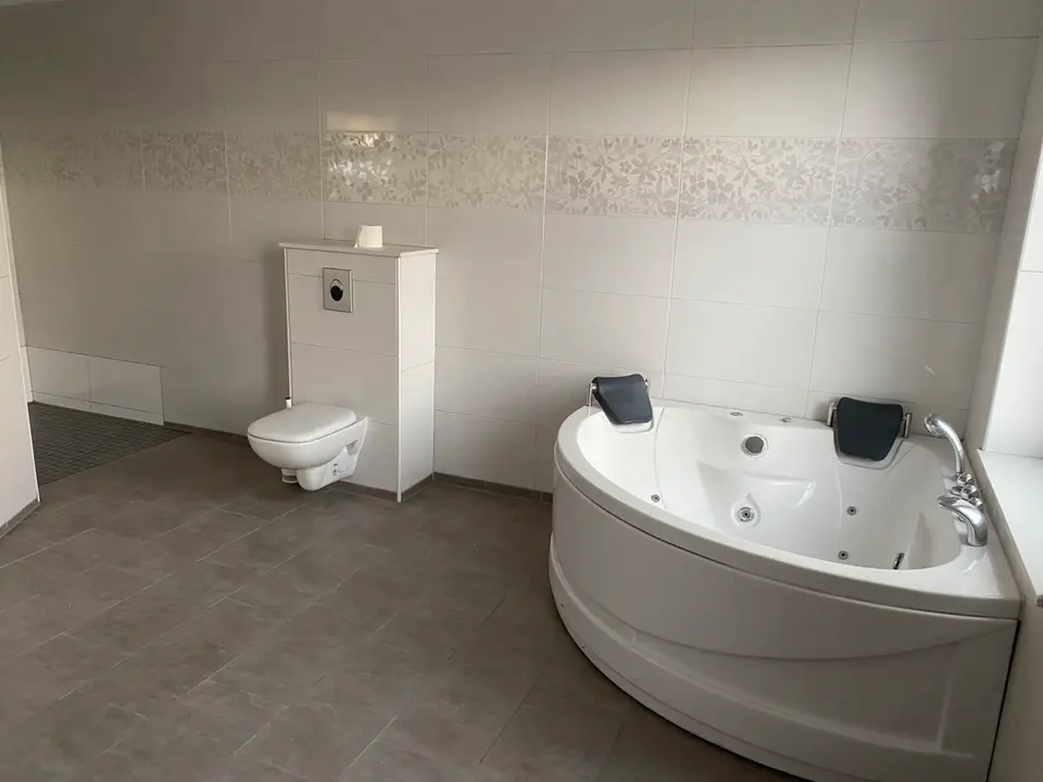 2 Zimmer Wohnung mit 92 m² in Bremerhaven – Bild 10