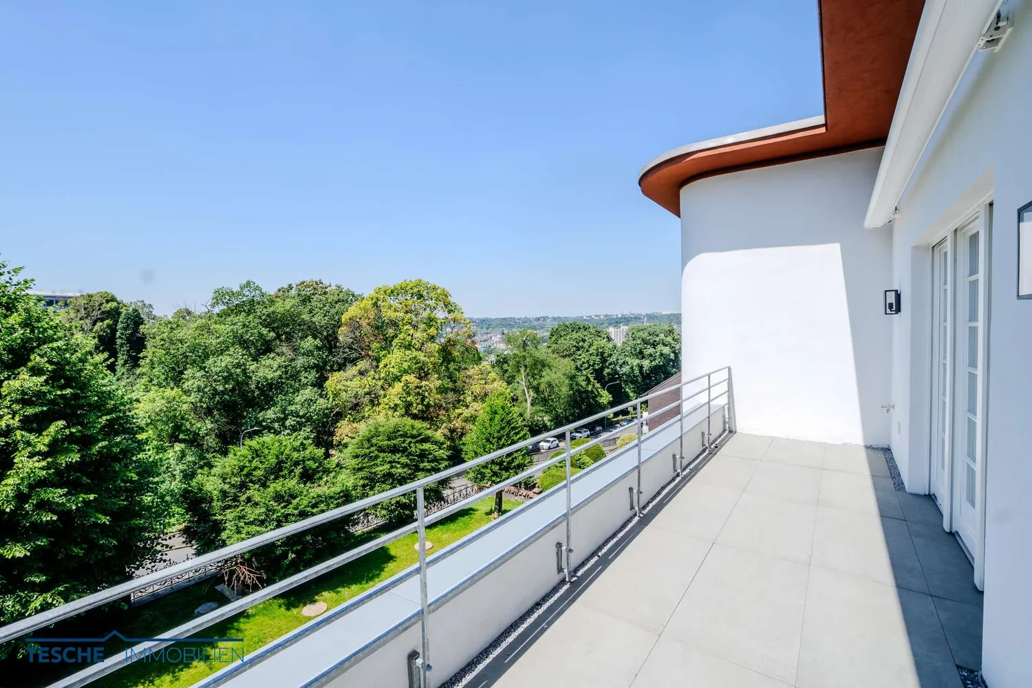 4 Zimmer Wohnung mit 230 m² in Wuppertal – Bild 2