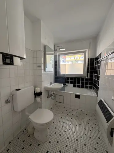 1 Zimmer Wohnung mit 34 m² in Karlsruhe – Bild 2