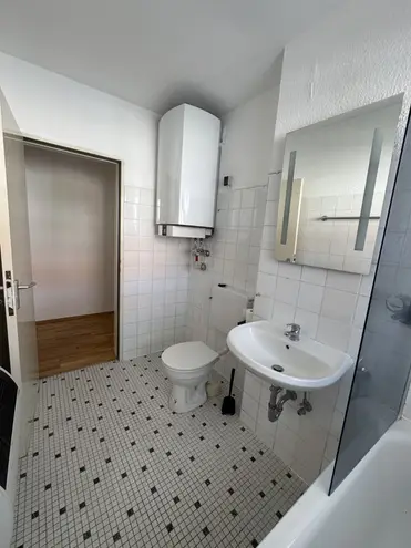 1 Zimmer Wohnung mit 34 m² in Karlsruhe – Bild 3