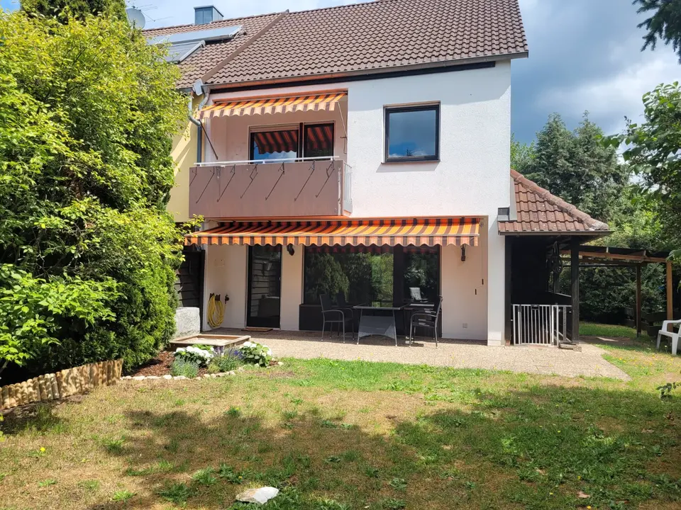 6 Zimmer Haus mit 130 m² in Erlangen – Bild 2