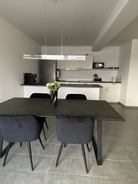2 Zimmer Wohnung mit 75 m² in Offenbach – Bild 1