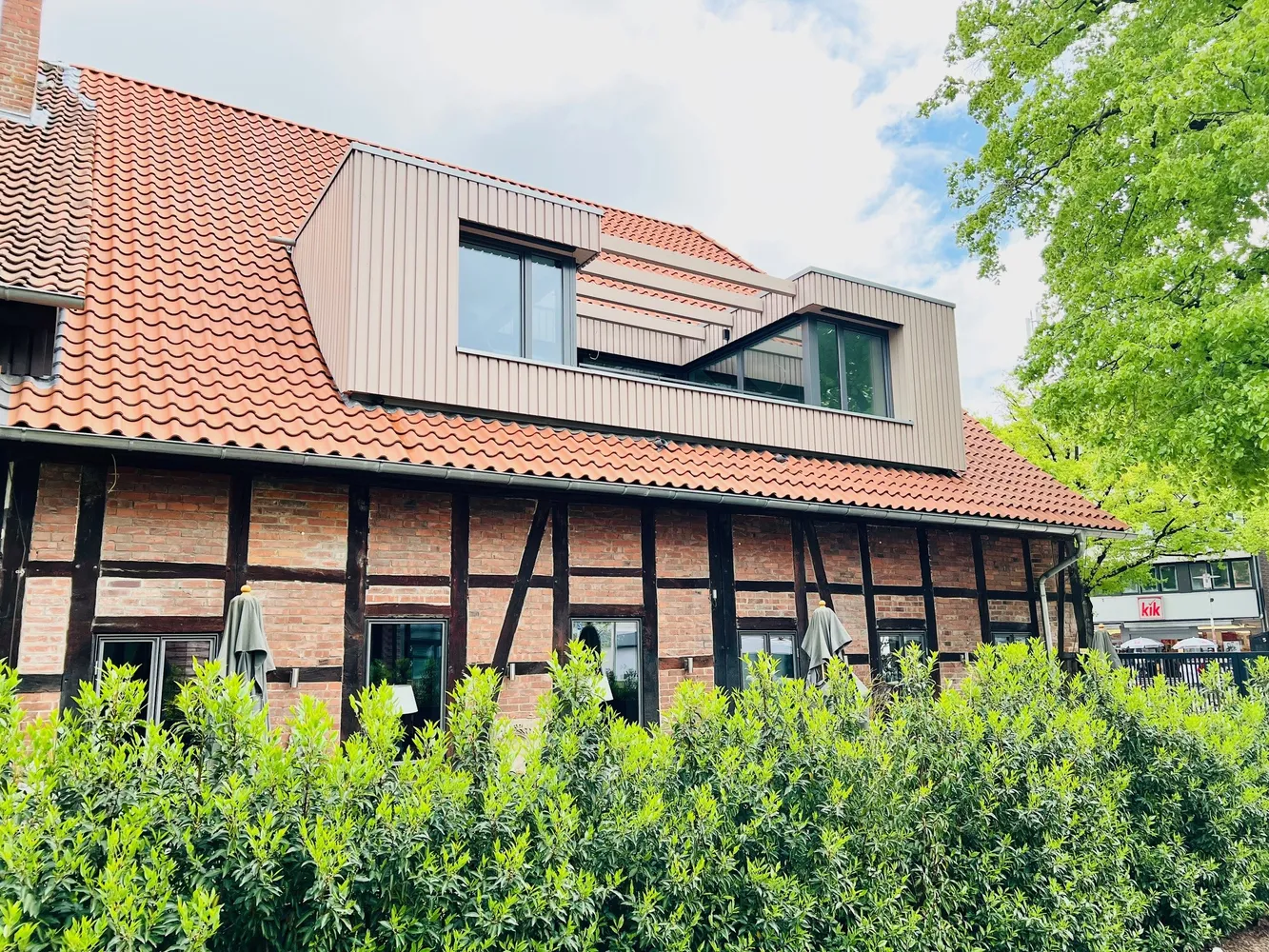 3 Zimmer Wohnung mit 145 m² in Hannover – Bild 1