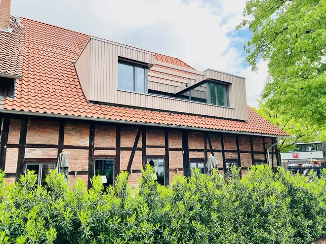 3 Zimmer Wohnung mit 145 m² in Hannover – Bild 1