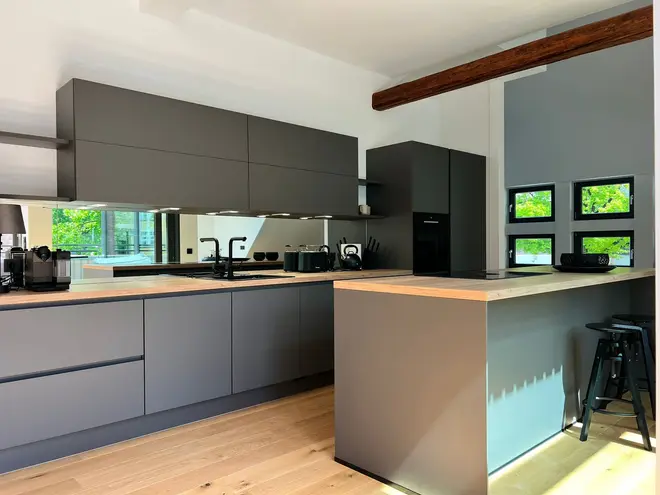 3 Zimmer Wohnung mit 145 m² in Hannover – Bild 4