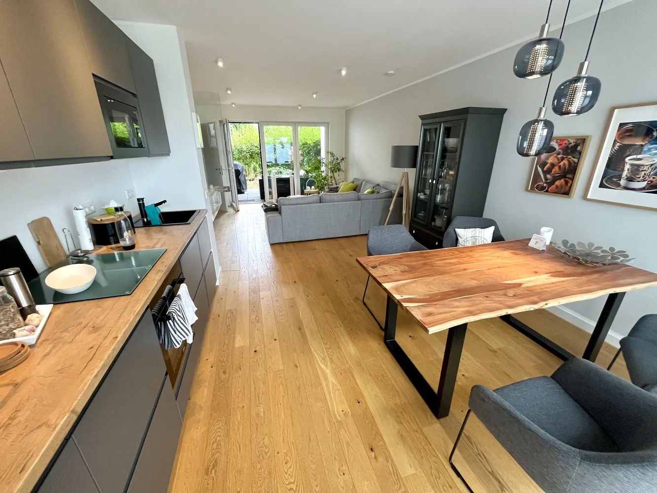 3 Zimmer Wohnung mit 82 m² in Bonn – Bild 2