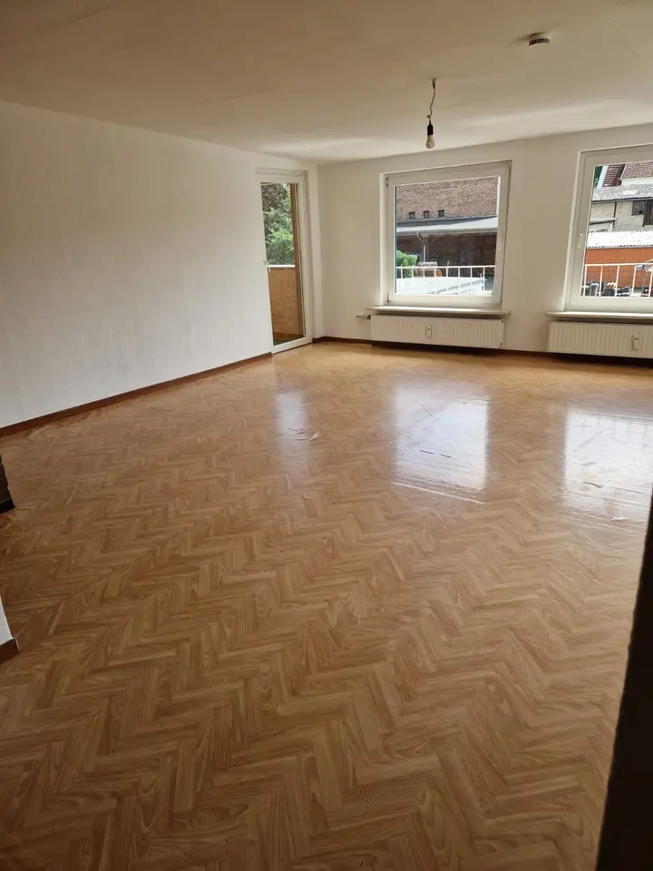 5 Zimmer Wohnung mit 136 m² in Celle – Bild 1