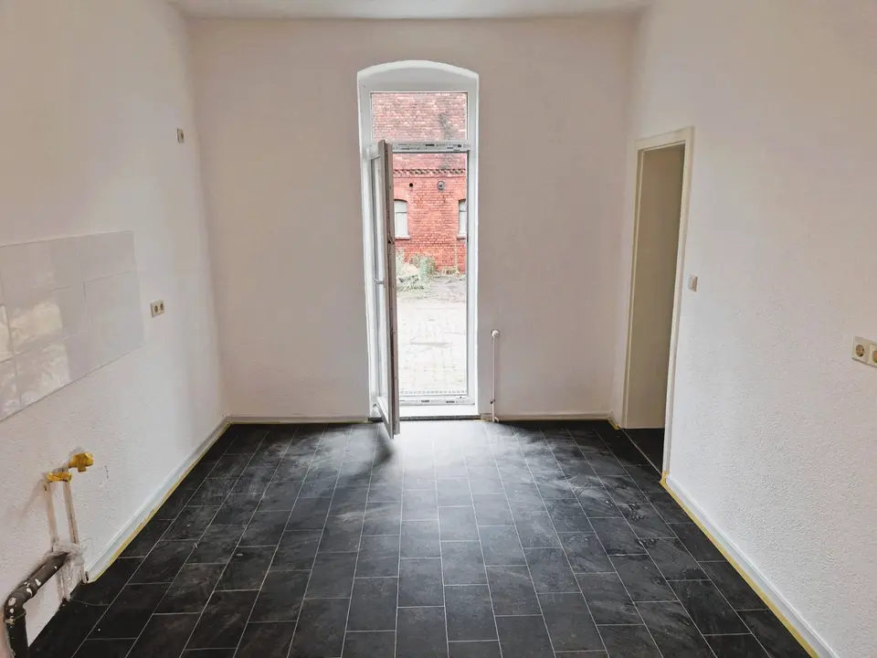 5 Zimmer Wohnung mit 119 m² in Lutherstadt Wittenberg – Bild 2