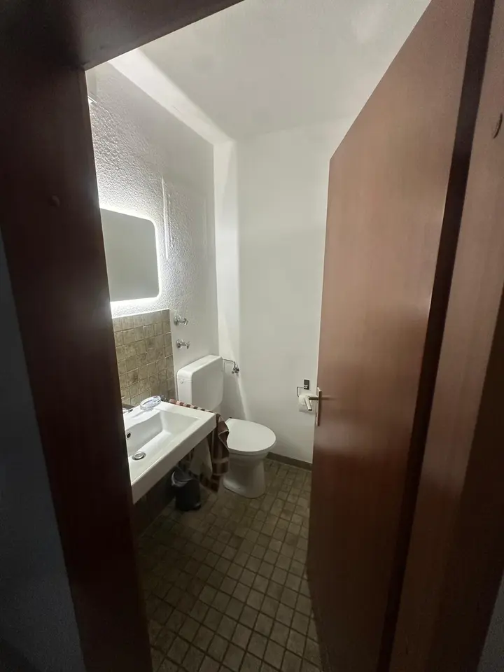 7 Zimmer Haus mit 150 m² in Wiesbaden – Bild 6