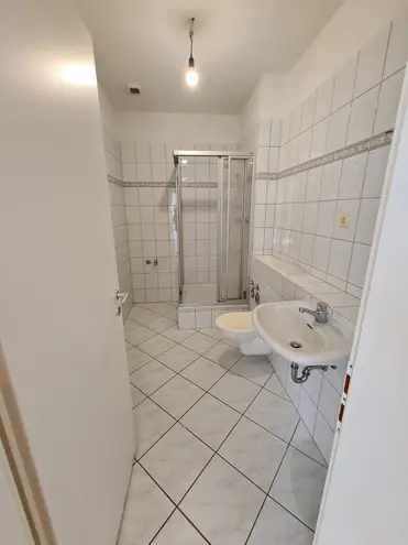 2 Zimmer Wohnung mit 45 m² in Halle (Saale) – Bild 5