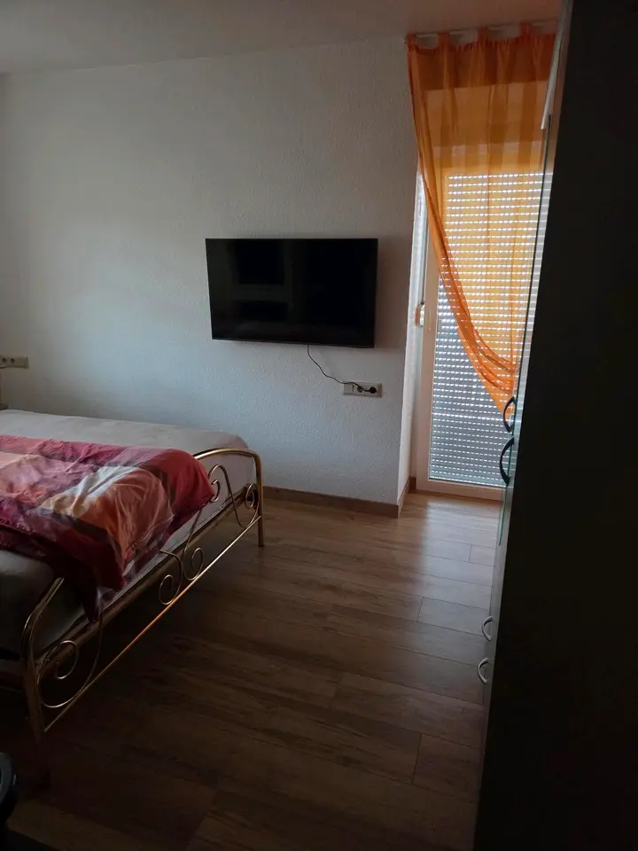WG-Zimmer mit 100 m² in Saarbrücken – Bild 7