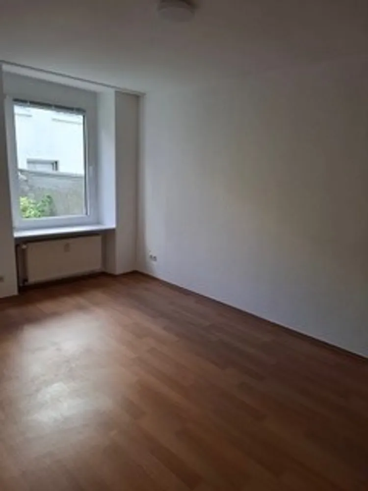 2 Zimmer Wohnung mit 71 m² in Wuppertal – Bild 3