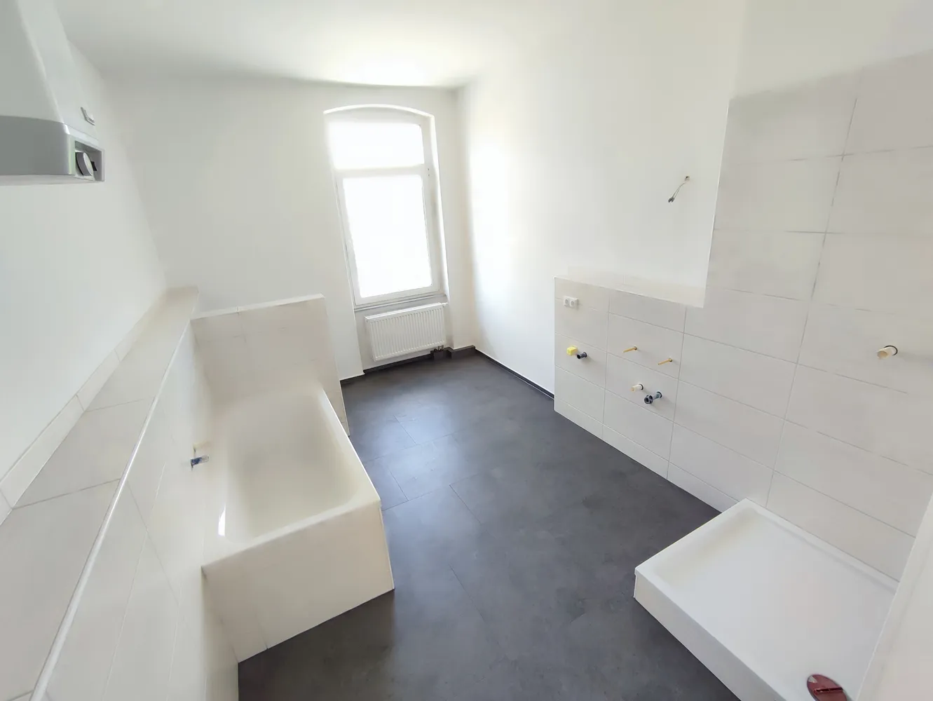 4 Zimmer Wohnung mit 130 m² in Gera – Bild 3