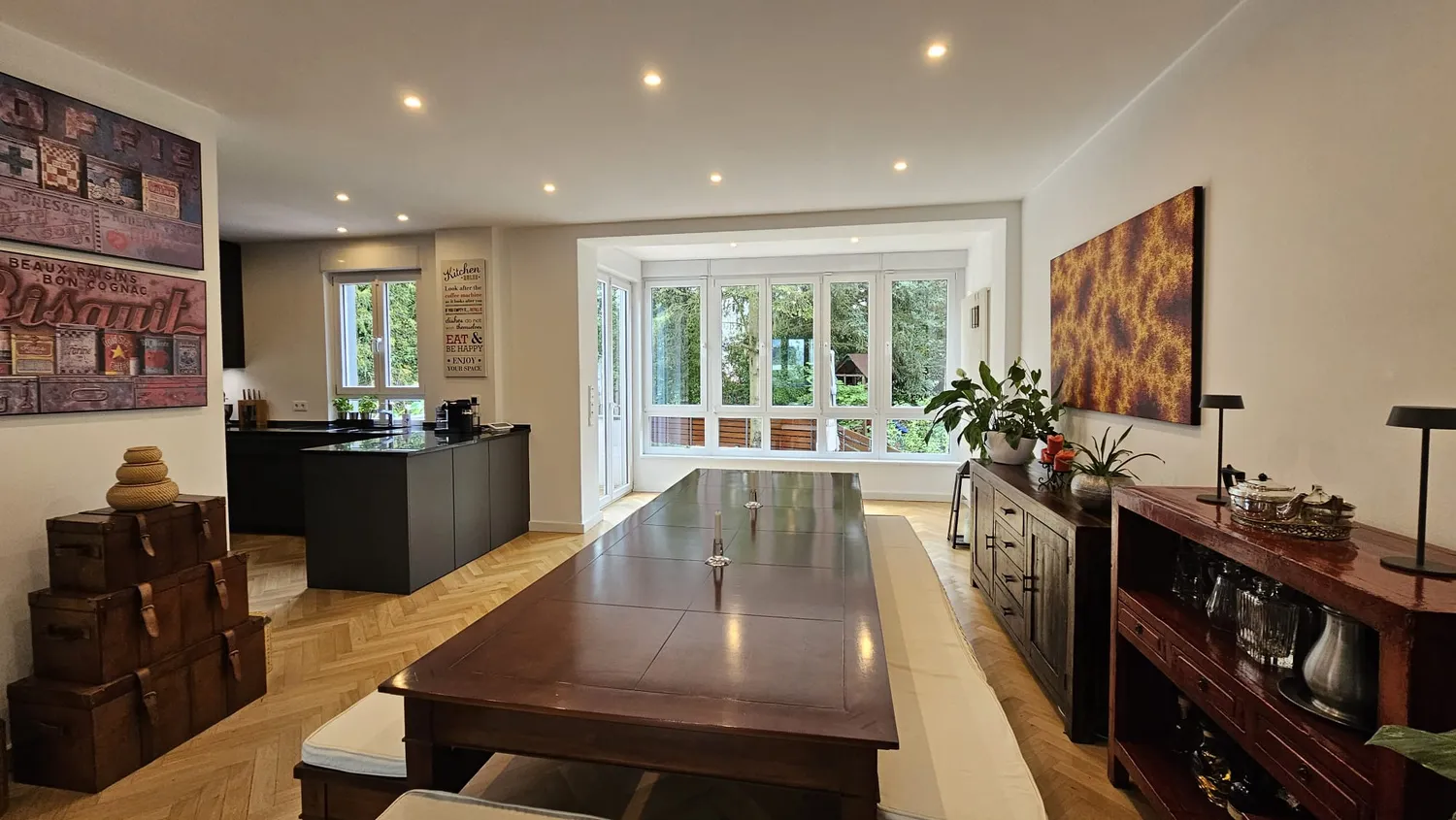 7 Zimmer Haus mit 211 m² in Frankfurt am Main – Bild 1