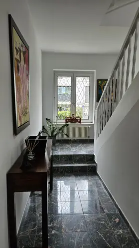 7 Zimmer Haus mit 211 m² in Frankfurt am Main – Bild 7