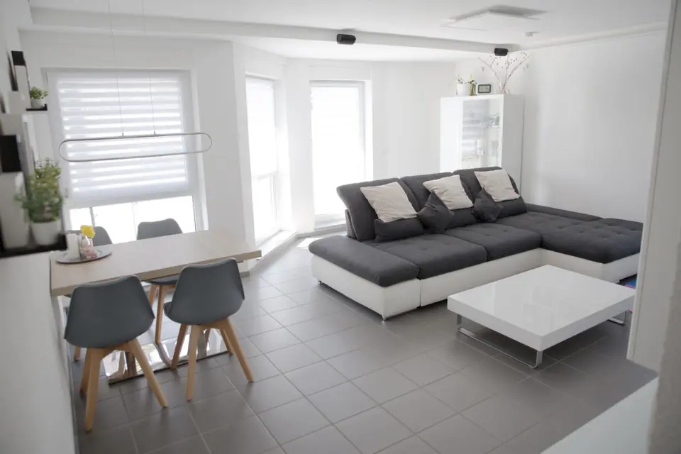 3 Zimmer Wohnung mit 85 m² in Pforzheim – Bild 2