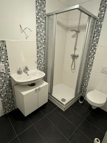 2 Zimmer Wohnung mit 53 m² in Halle (Saale) – Bild 5