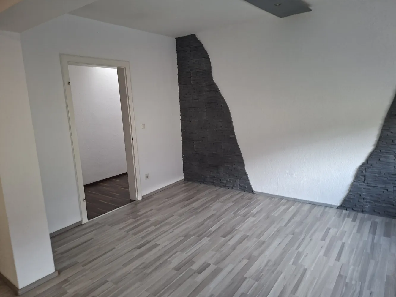 3 Zimmer Wohnung mit 70 m² in Bochum – Bild 2