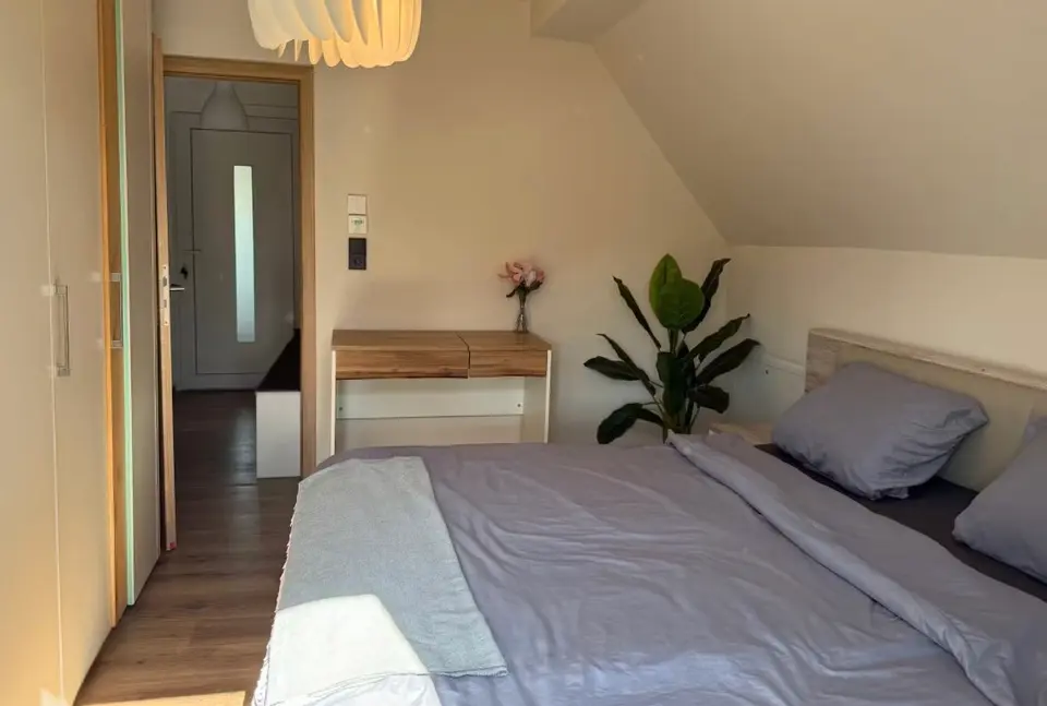 2 Zimmer Wohnung mit 65 m² in Freiburg im Breisgau – Bild 2