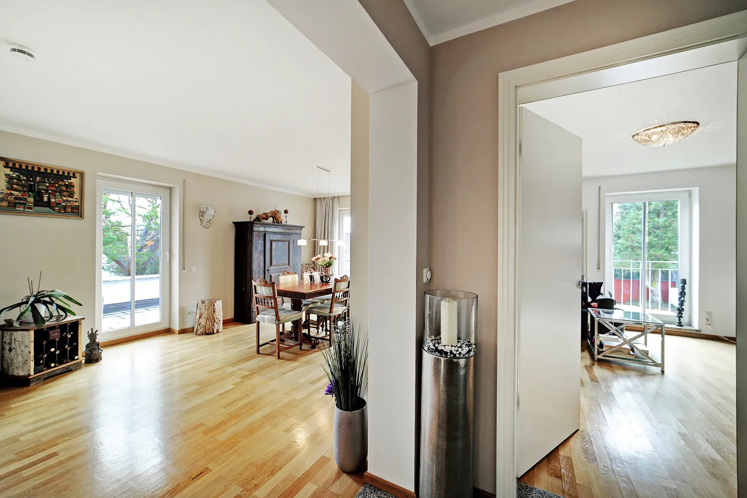 4 Zimmer Wohnung mit 104 m² in München – Bild 5