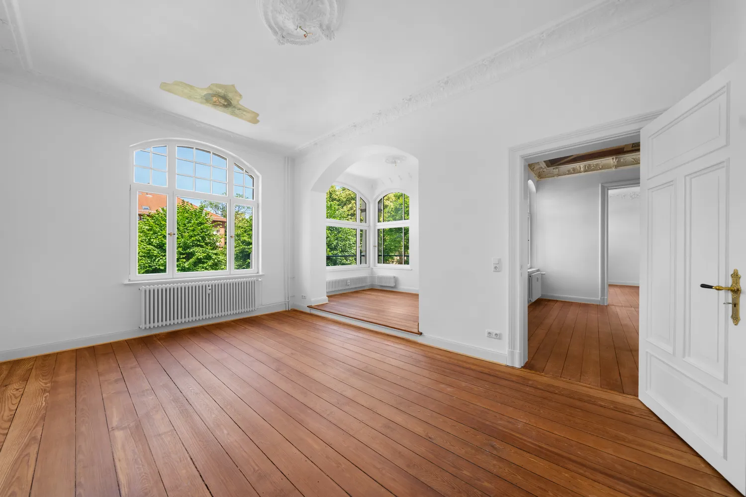 4 Zimmer Wohnung mit 115 m² in Neumünster – Bild 1