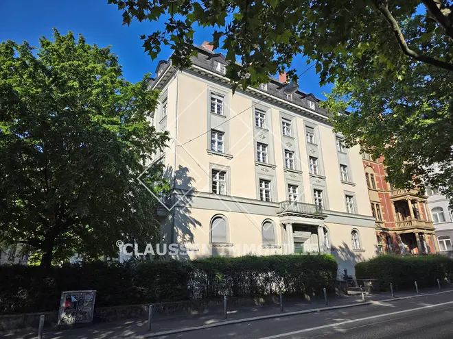 6 Zimmer Wohnung mit 186 m² in Wiesbaden – Bild 2