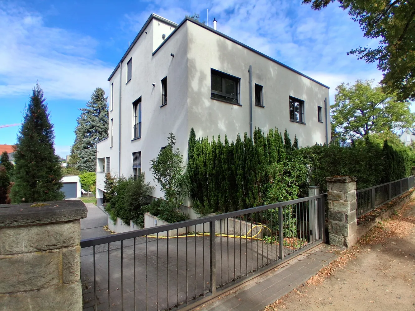 4 Zimmer Wohnung mit 135 m² in Darmstadt – Bild 1
