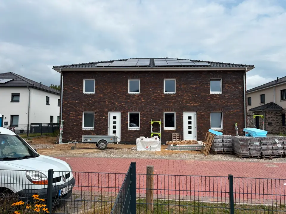 6 Zimmer Haus mit 142 m² in Hannover – Bild 2